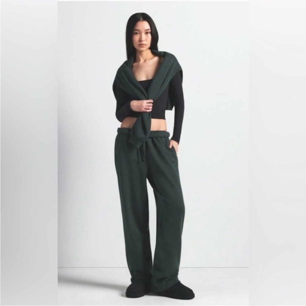 Skims Spruce Green Women’s Hoodie & Wide leg pants SET NWT